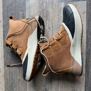 Sorel all weather waterproof boot